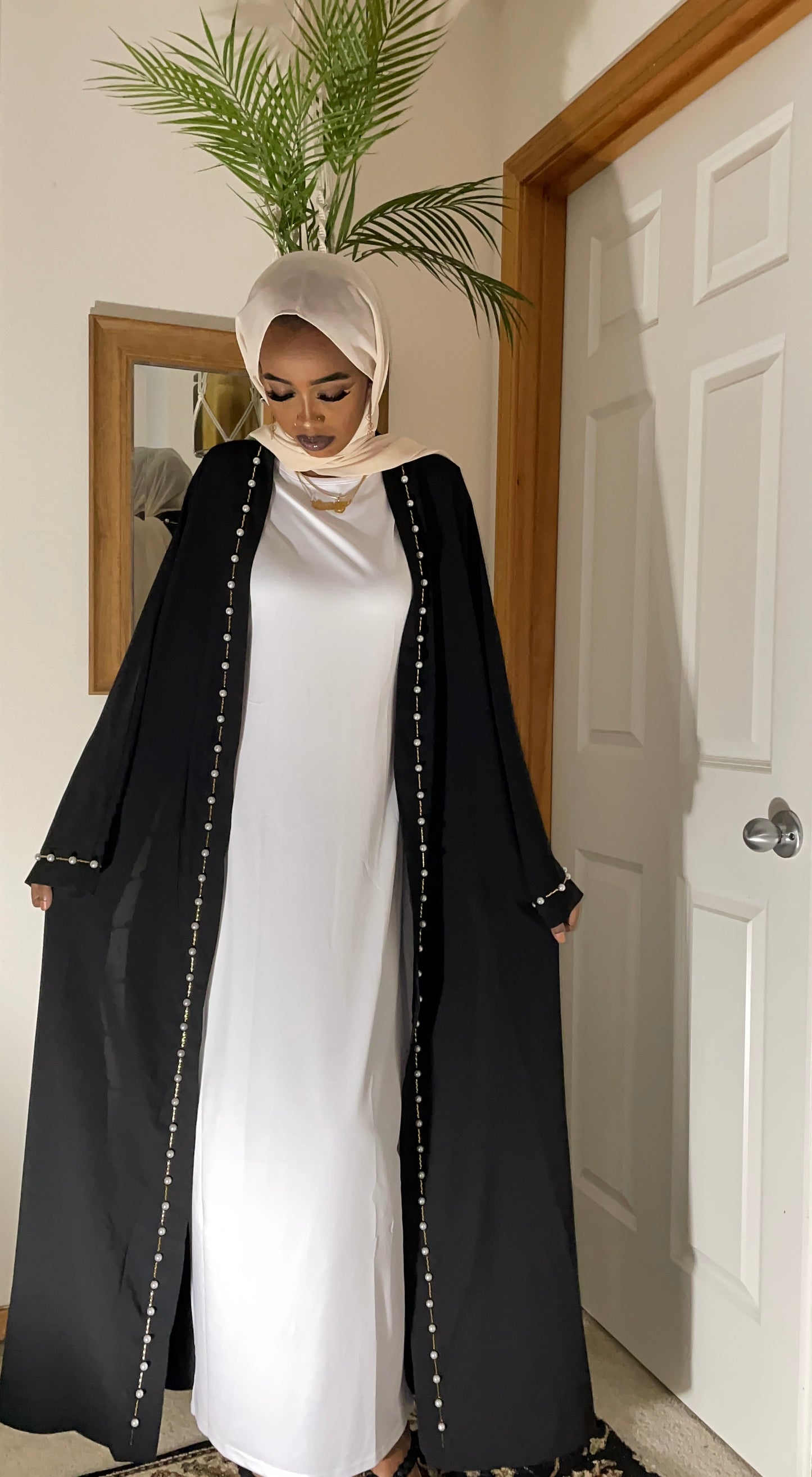 MAZILA- PEARL ABAYA