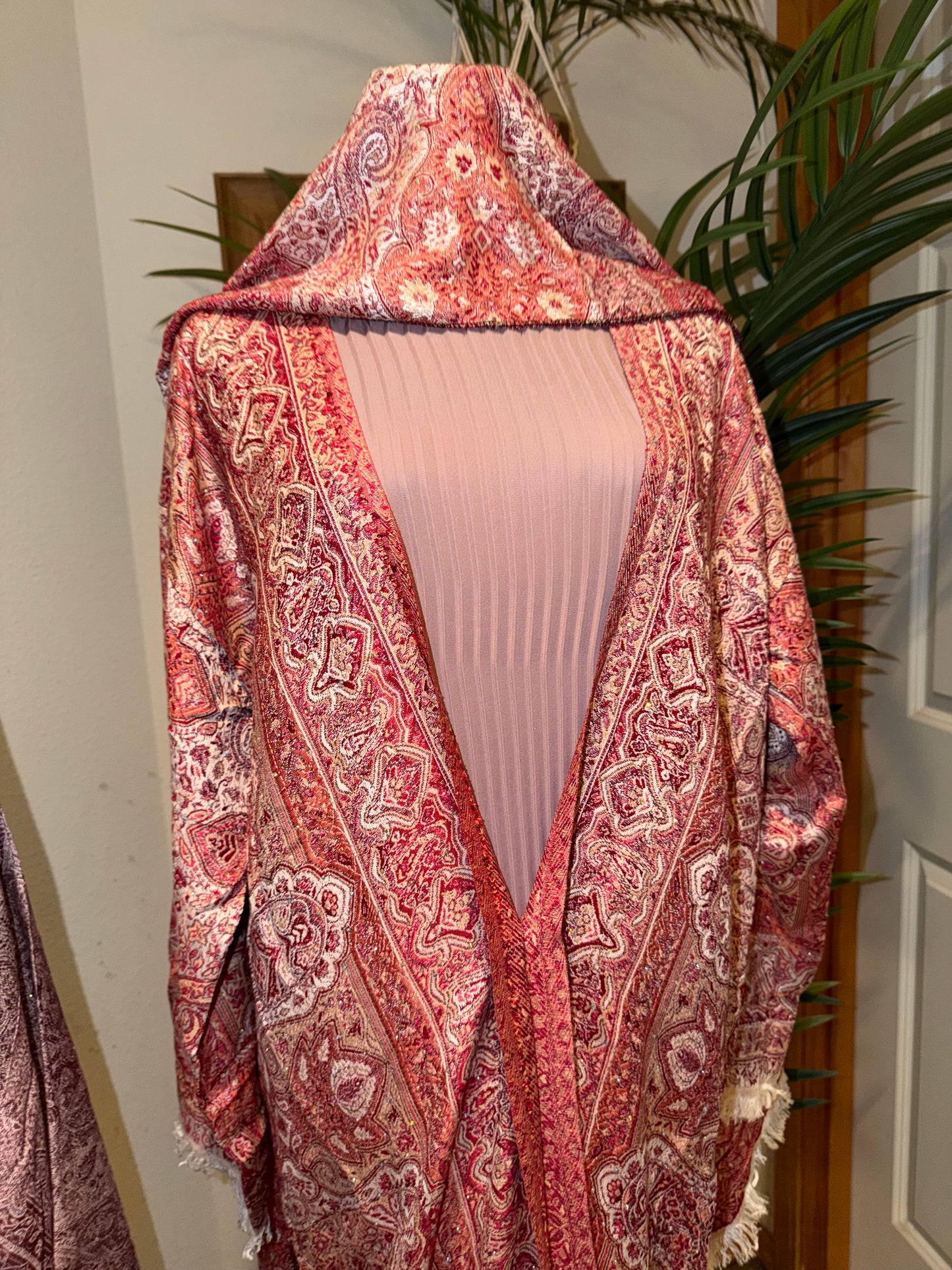 Pashmina Abaya: Red Muave