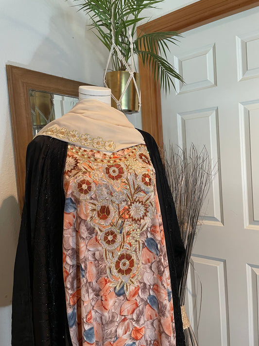 Afana Mukhawar- Beige orange