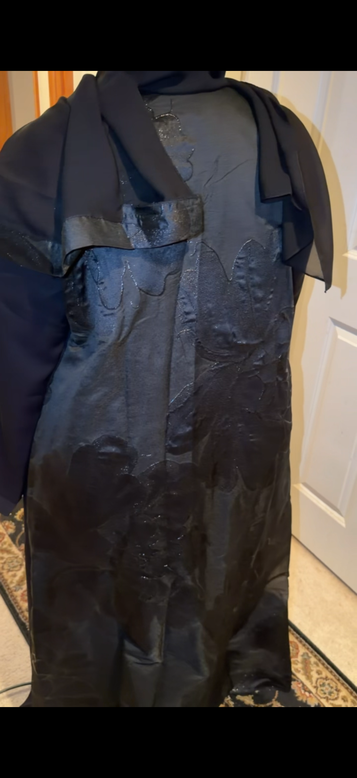 Sora Black Abaya