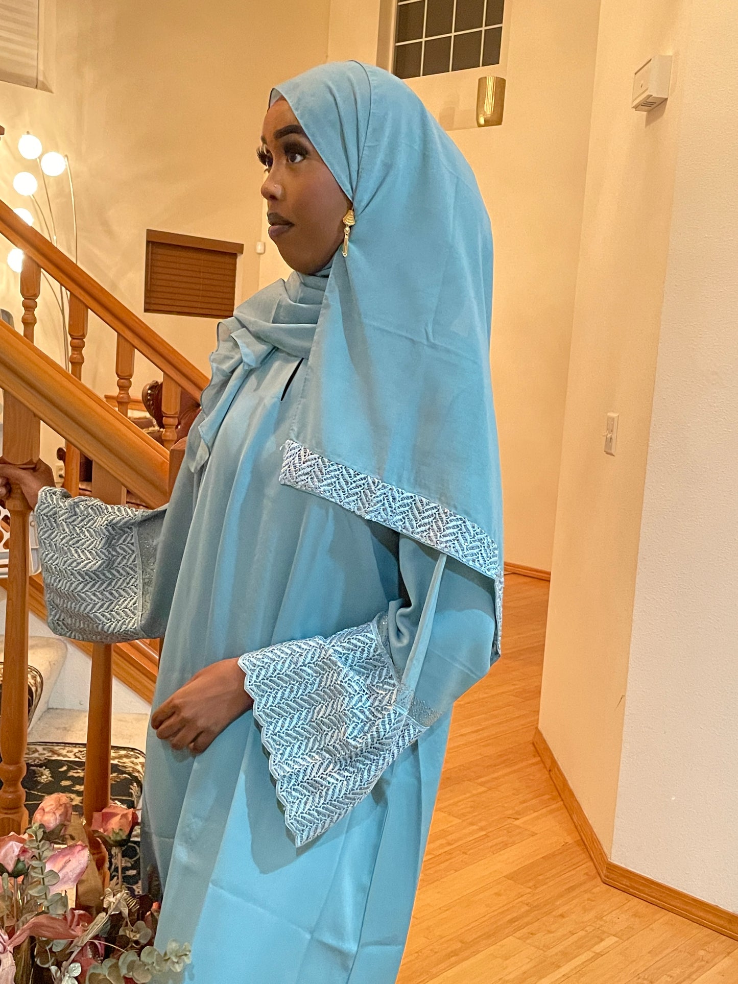 AFANNA CLOSED ABAYA- BABY BLUE