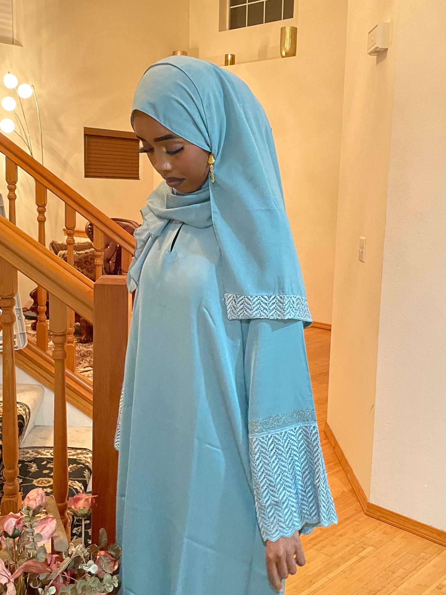 AFANNA CLOSED ABAYA- BABY BLUE