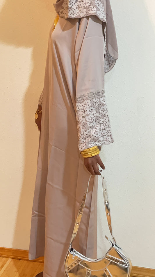 MUAVE EMBROIDERED- CLOSED ABAYA